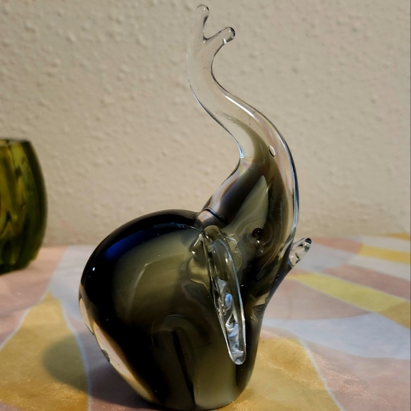 SPI Home Other - Elegant Glass Elephant Figurine - Black and Gray S P I Home